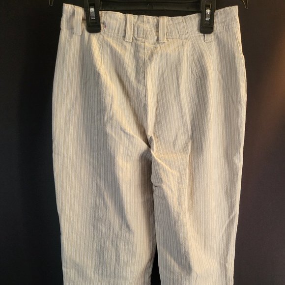 GLORIA VANDERBILT Women Size 4 Tan & White Pinstripe Capris Pants, GUC - Picture 8 of 14